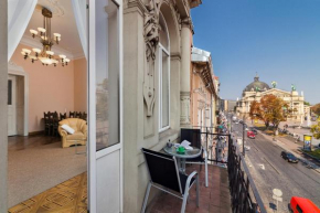  Svobody Ave Apartment  Львов